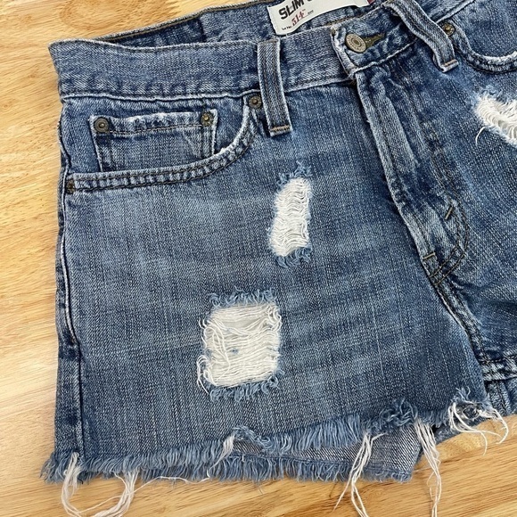 Levi's 514 Slim Straight Raw Hem Denim Shorts- Sz 31 - Picture 4 of 7